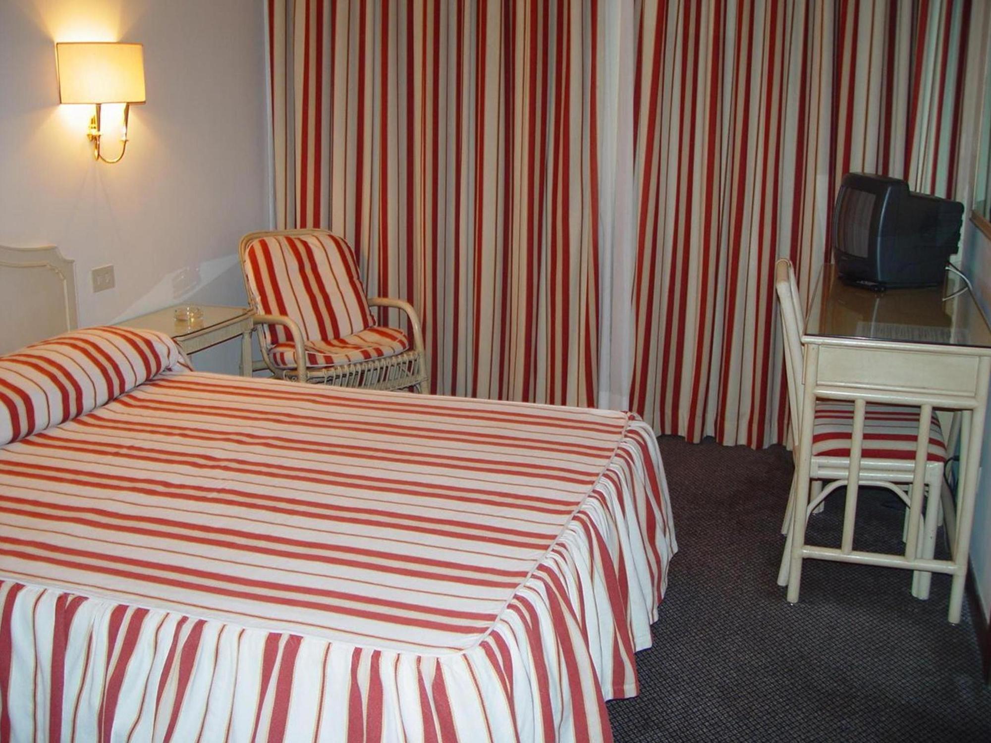 Hotel Commodore Rome Bagian luar foto