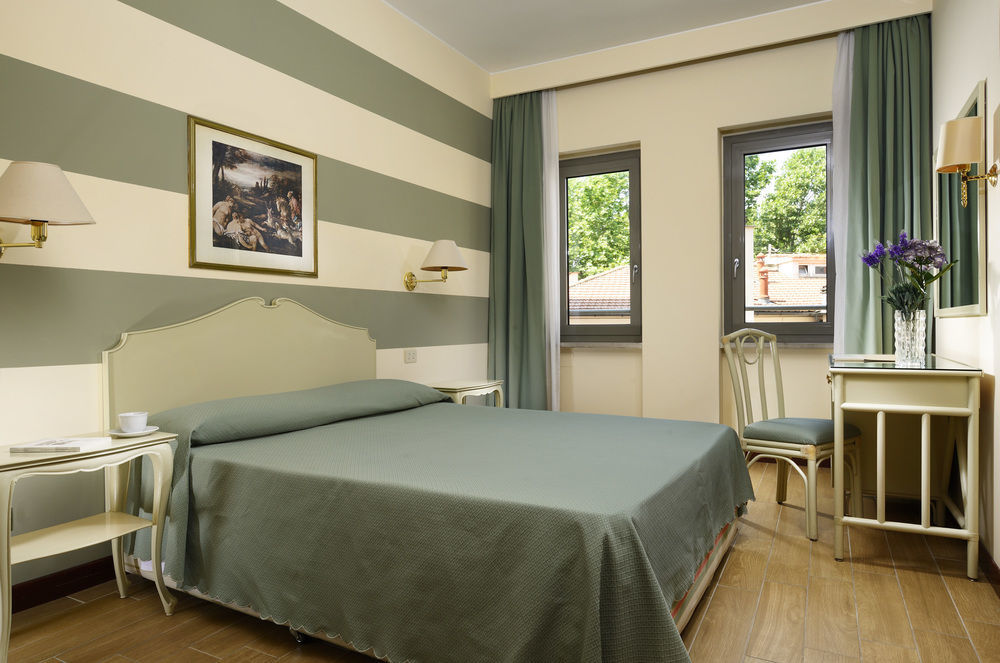 Hotel Commodore Rome Bagian luar foto