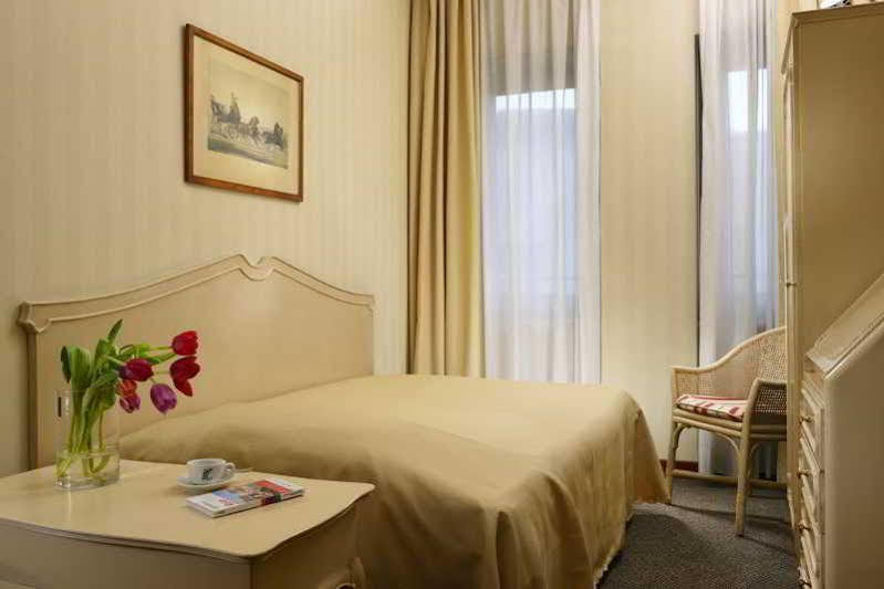 Hotel Commodore Rome Bagian luar foto